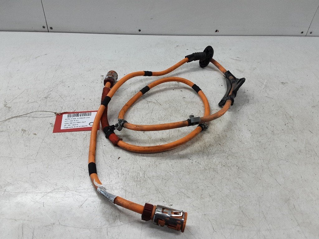 LAADKABEL Mercedes-Benz A (177.0) (A1775407555), Auto-onderdelen, Gebruikt, Mercedes-Benz, Mevr. I. Hauben, Rue de l'Espoir 34 34
4030  GRIVEGNÉE, BE