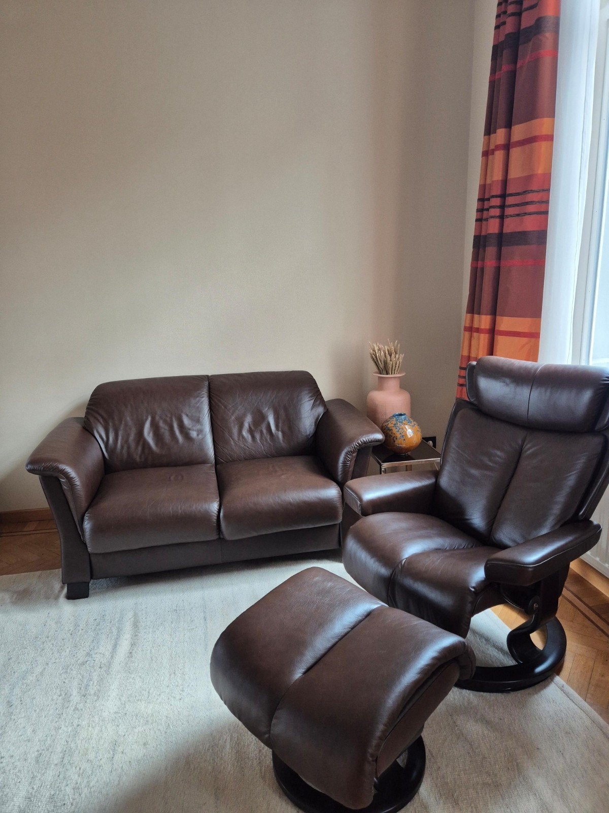 Stressless leather sofa + recliner and footstool, Enlèvement