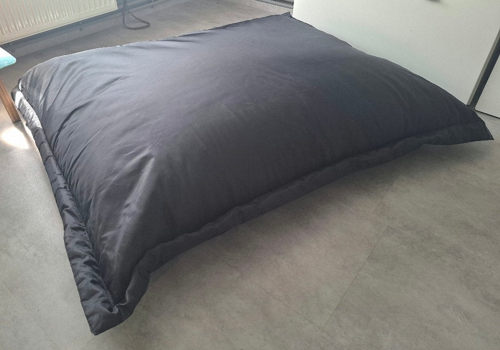 Pouf XXL noir, Ophalen, Zo goed als nieuw, Zwart, Zitzak