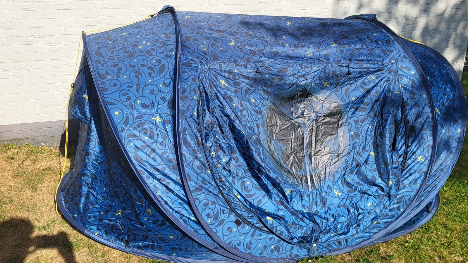Tent TML Tomorrowland 2026, Animaux & Accessoires, Chevaux & Poneys | Couvertures & Couvre-reins, Enlèvement, Comme neuf