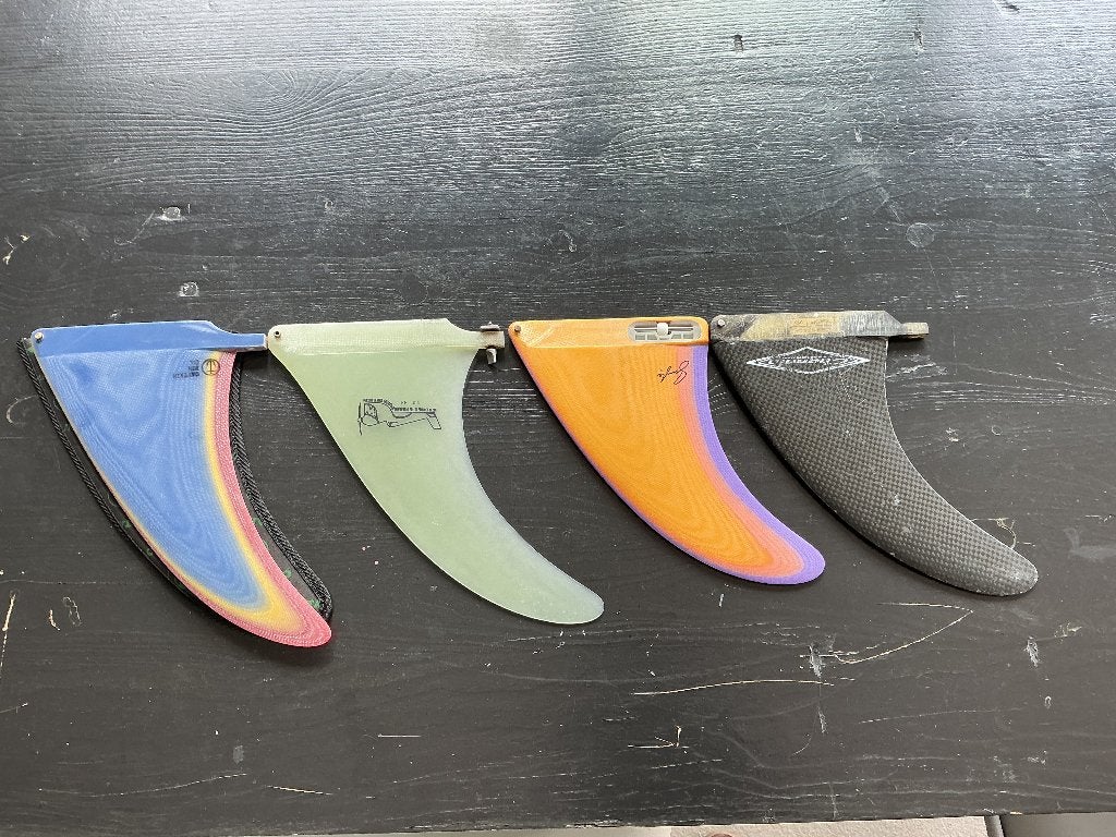 Diverse vinnen voor longboard of midlength, Watersport en Boten, Golfsurfen, Zo goed als nieuw, Overige typen, Met vinnen, Ophalen of Verzenden
