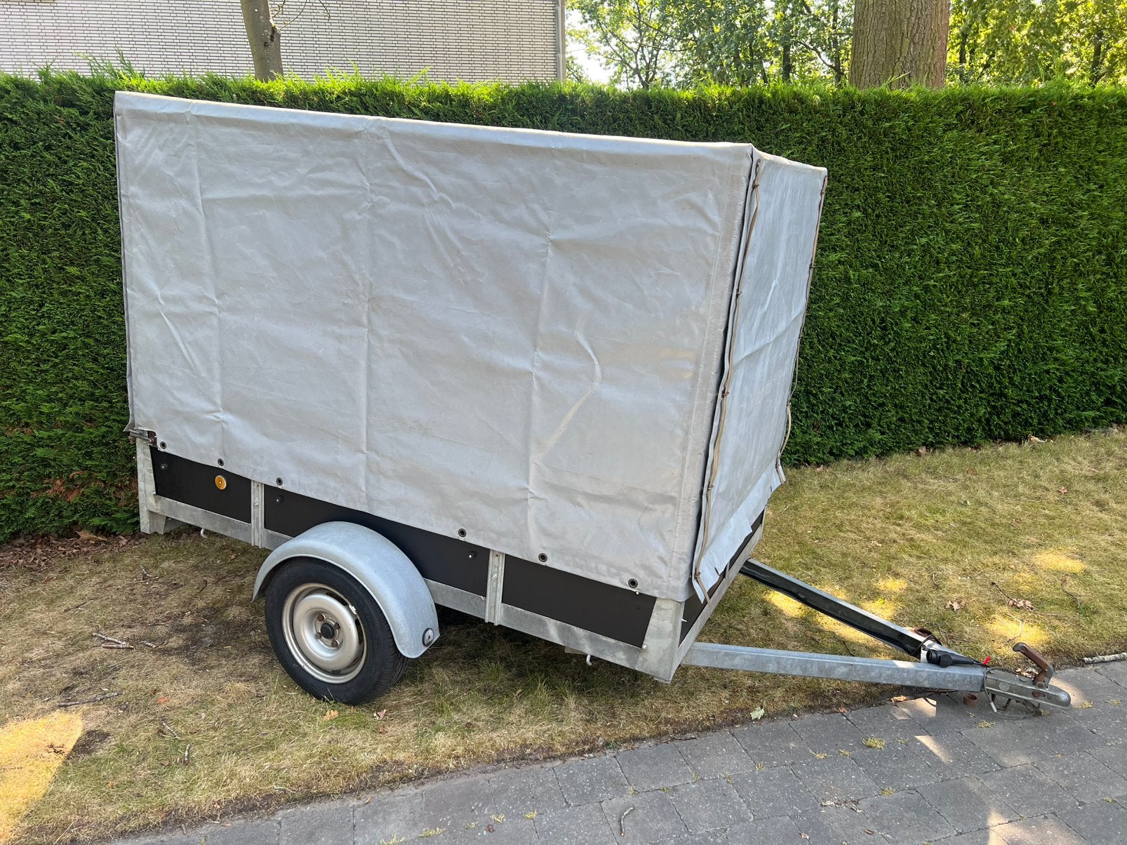 Aanhangwagen- remorque enkel as met huif/ zijl 750kg, Ophalen, Zo goed als nieuw