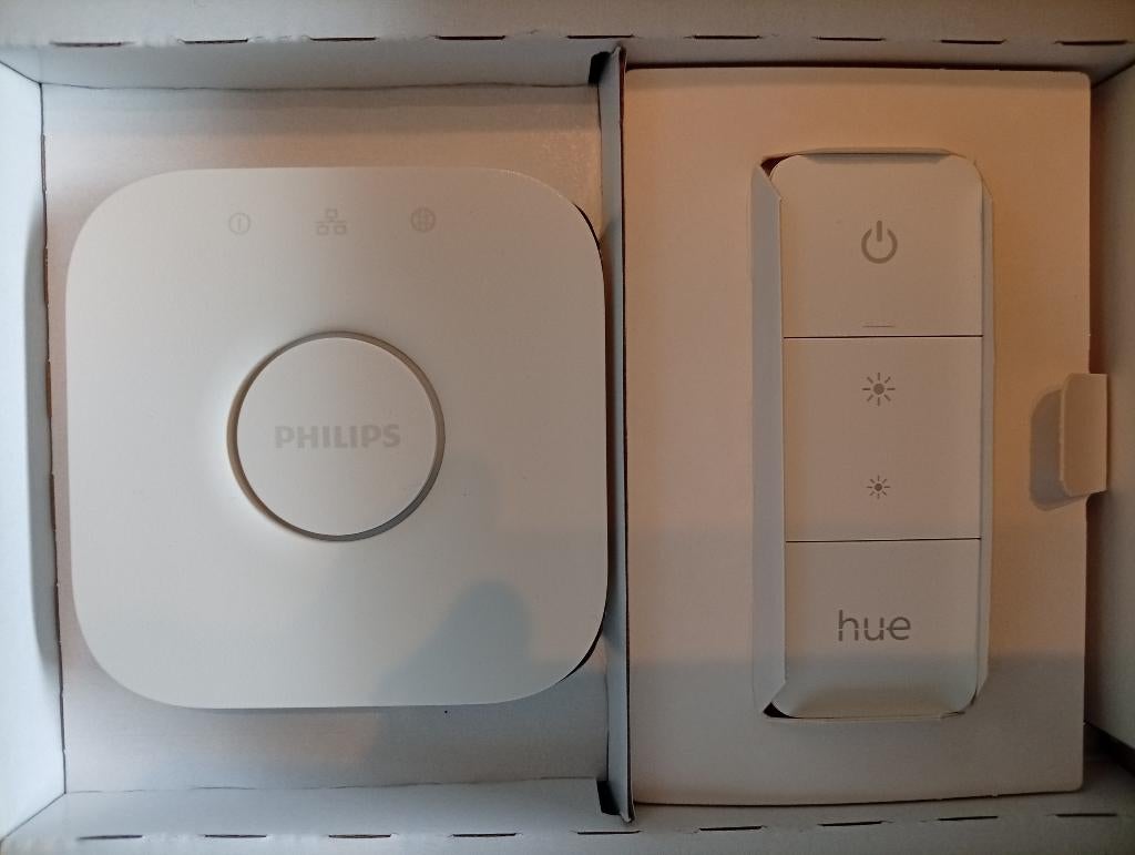 Philips hue bridge + dimmer volledig nieuw in doos, Led-lamp, Minder dan 30 watt, Nieuw, Overige fittingen
