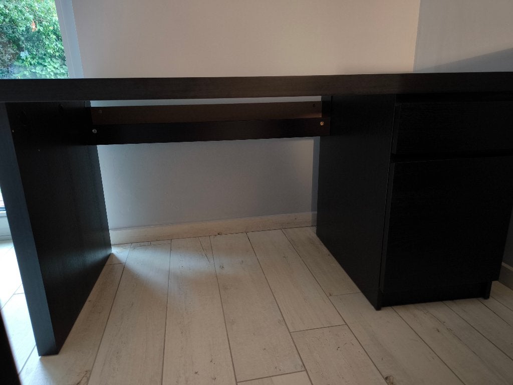 Bureau Malm Ikea (dimensions voir dernière photo), Bureau d'ordinateur, Classique, Comme neuf, Enlèvement
