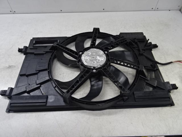 VENTILATEUR CASING Volkswagen Passat (3G2) (5Q0121207AG), Utilisé, Volkswagen