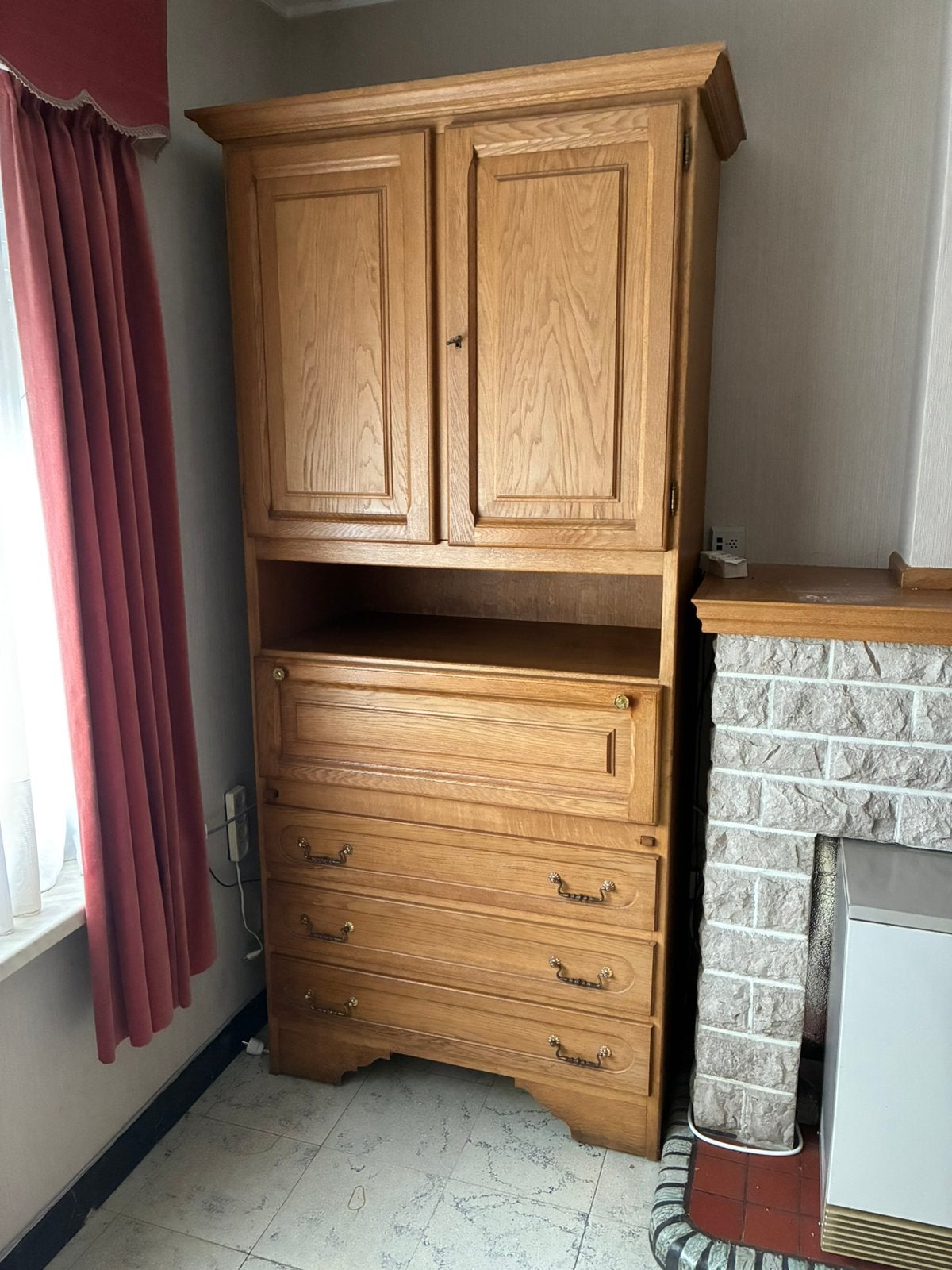 Kasten stoelen tafels, Huis en Inrichting, Ophalen of Verzenden, Zo goed als nieuw