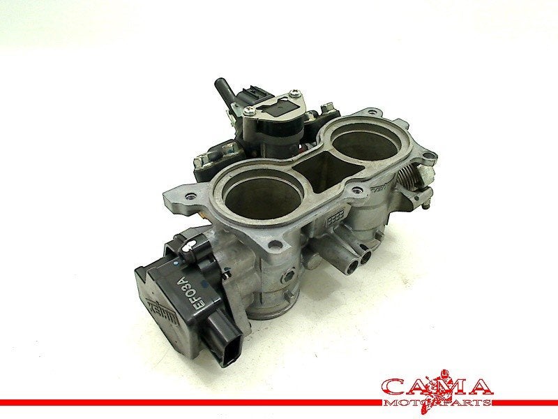 GASKLEPHUIS CBR 500 R 2013-2015 (CBR500R PC44) (BJAAEK19), Dhr. S. di Majo, Gebruikt, Info@cama-motorparts.nl, P.J. Troelstraweg 8 8
3144 CX  MAASSLUIS, NL