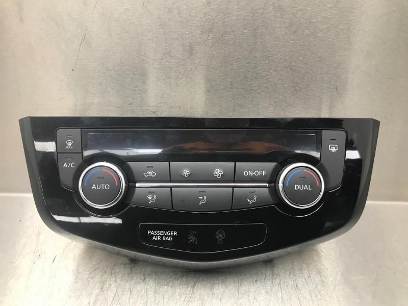 BEDIENINGSPANEEL VERWARMING X-Trail (T32) (|275004EA0A|), Gebruikt, Nissan