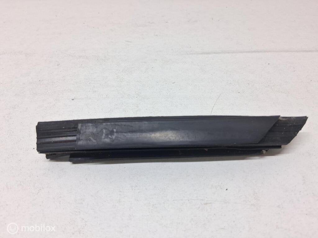Ruitgeleider Lv Vw Corrado 2.0 16v 535837433, Autos : Pièces & Accessoires, Enlèvement ou Envoi, Volkswagen, Utilisé, Volkswagen