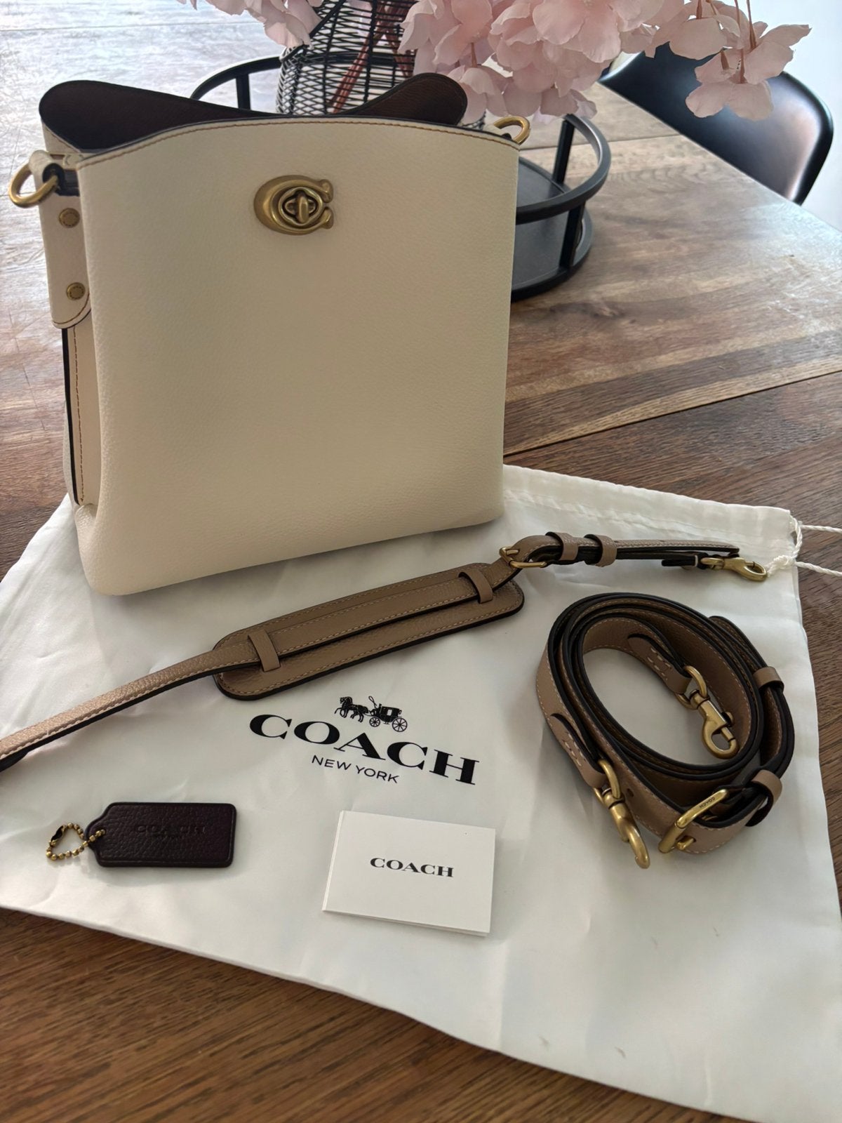 Sac seau COACH Willow beige ZGAN, Enlèvement ou Envoi, Comme neuf, Beige