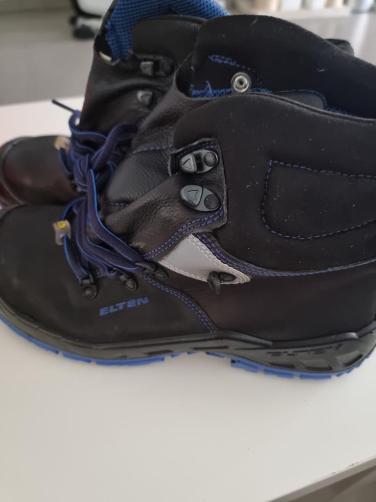 Veiligheidsschoenen maat 43 NIEUW, Ophalen