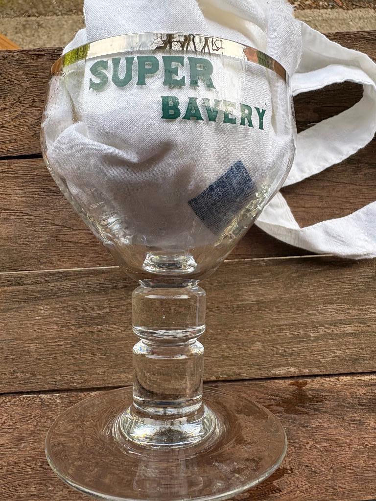 Super Bavery, Verzamelen, Biermerken, Ophalen of Verzenden, Zo goed als nieuw, Glas of Glazen, Overige merken
