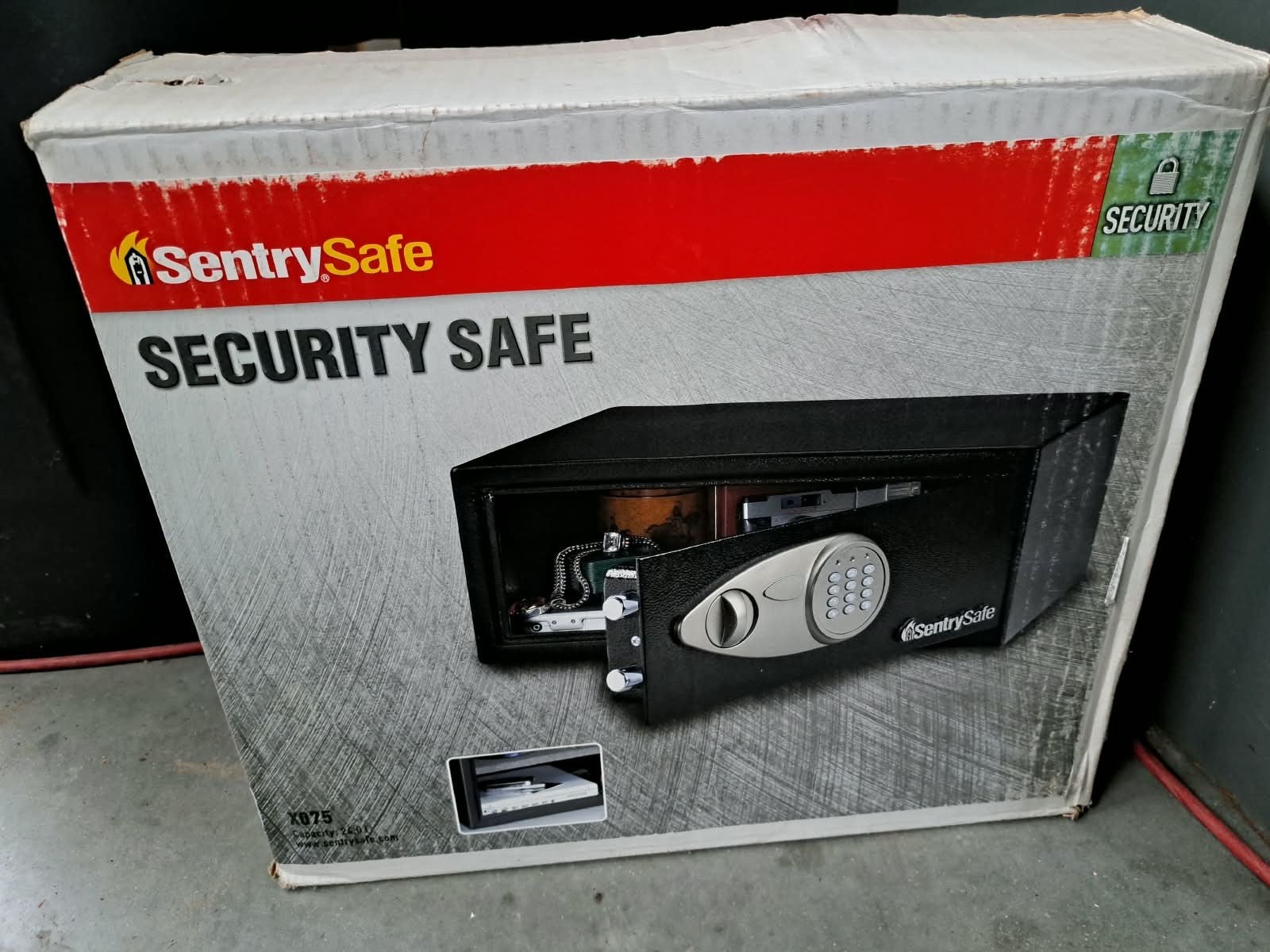 SentrySafe kluis X027, Enlèvement, Neuf, Coffre-fort