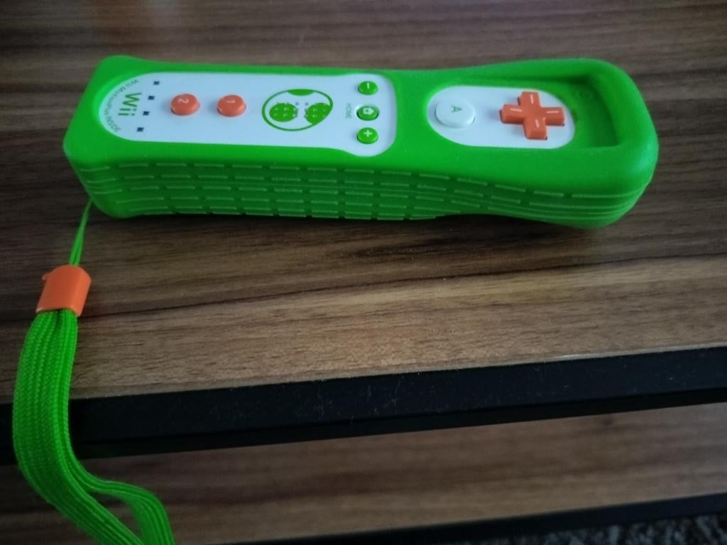 Wii motionplus inside Yoshi controller, Games en Spelcomputers, Games | Nintendo Wii, Ophalen, Zo goed als nieuw