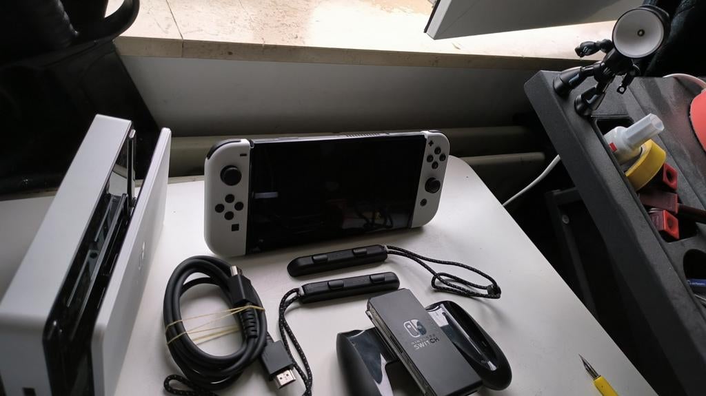 Nintendo Switch Oled, Ophalen of Verzenden