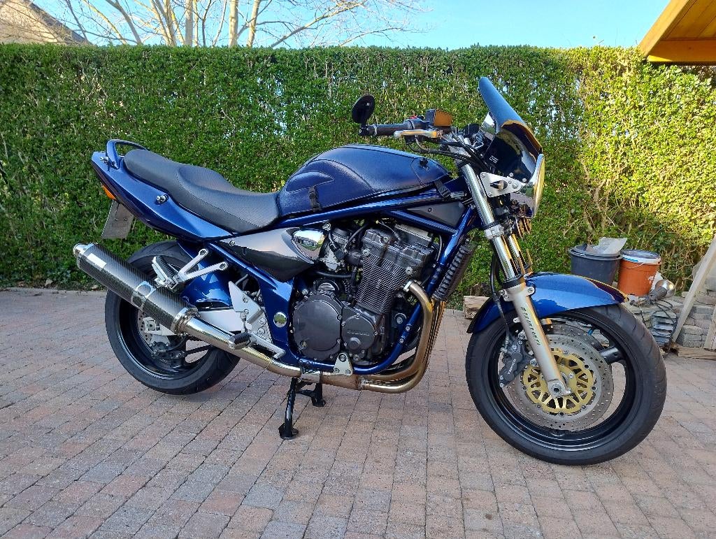 Suzuki bandit 1200, Motos, Motos | Suzuki, Particulier, Naked bike, plus de 35 kW, 4 cylindres, Échappement sport, Manuelle, Occasion