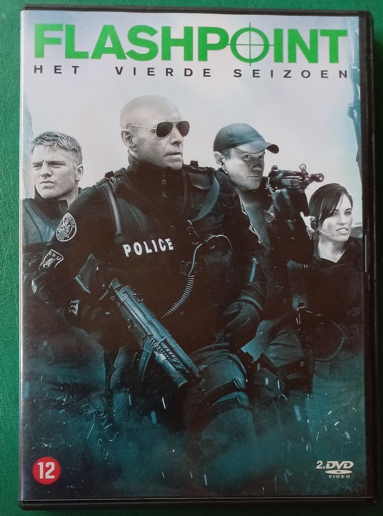 Flashpoint - La quatrième saison (2 disques), CD & DVD, DVD | TV & Séries télévisées, Anglais, Saison 4, À partir de 12 ans, Action et Aventure