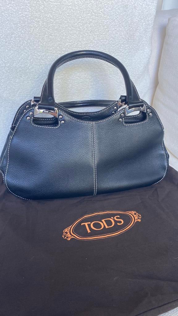 TOD’S handtas zwart, Ophalen of Verzenden, Zo goed als nieuw, Zwart