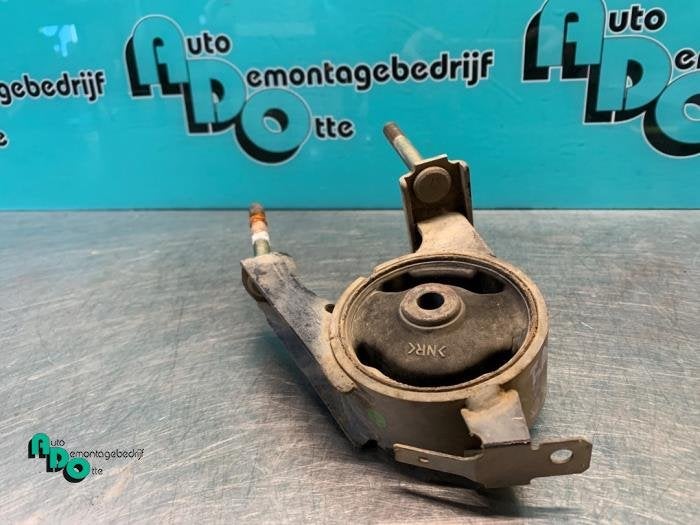 Support boîte de vitesse d'un Toyota Yaris (Yaris 1 02-), -, 3 mois de garantie, Toyota, Utilisé