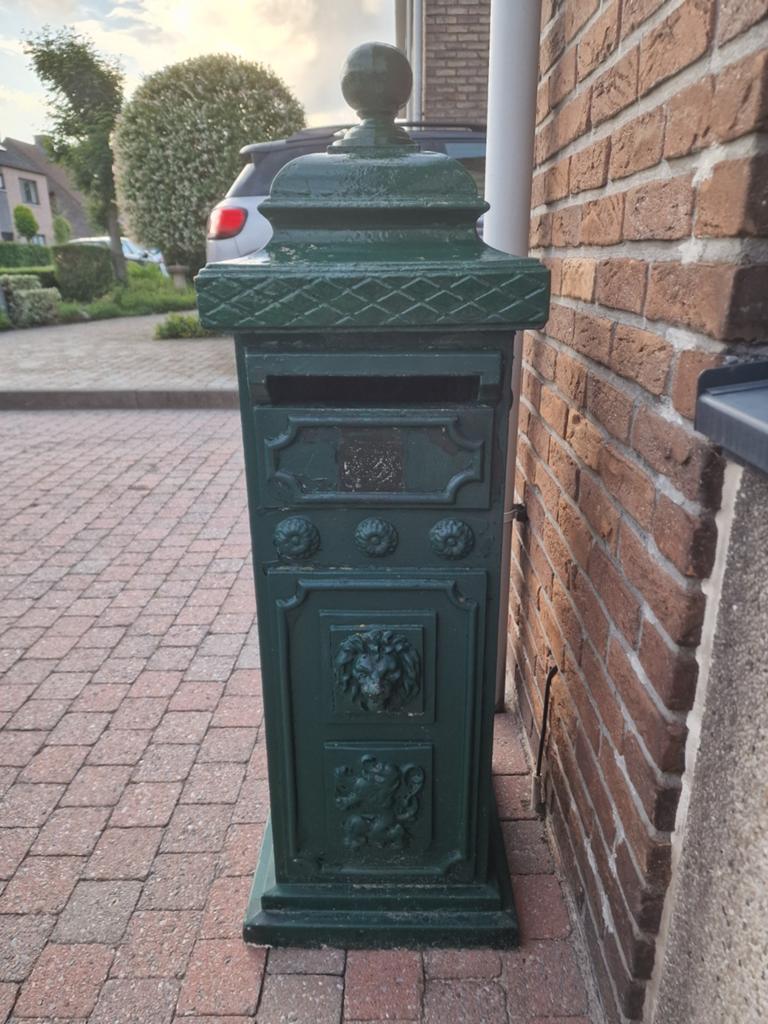 Brievenbus, Tuin en Terras, Ophalen, Gebruikt, Beton, Staande brievenbus