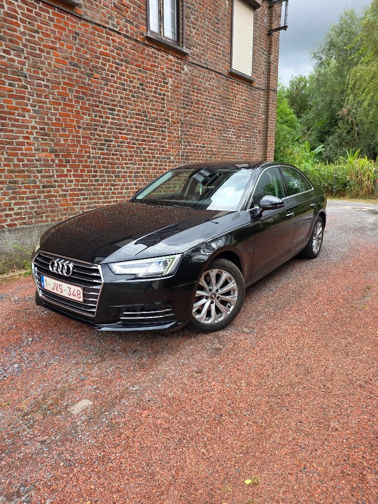Audi A4 2.0 TDI 2016 . CT OK et Feuille Rose Prête ., Autos, 100 kW, Boîte manuelle, Noir, Particulier