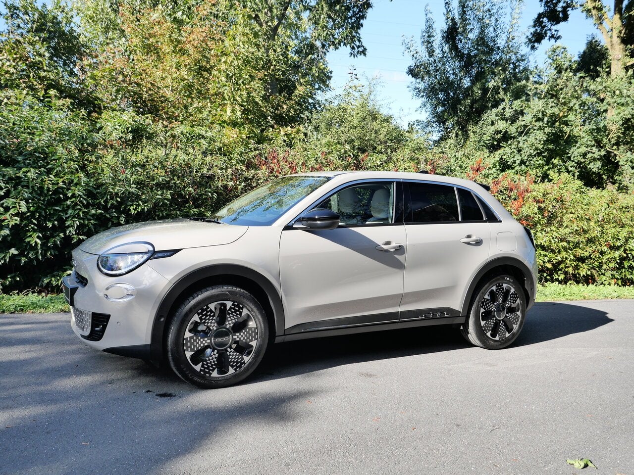 Fiat 600 La Prima Hybrid 110PK Belgisch voertuig, Autos, 0 kg, 0 kg, Beige, 5 portes