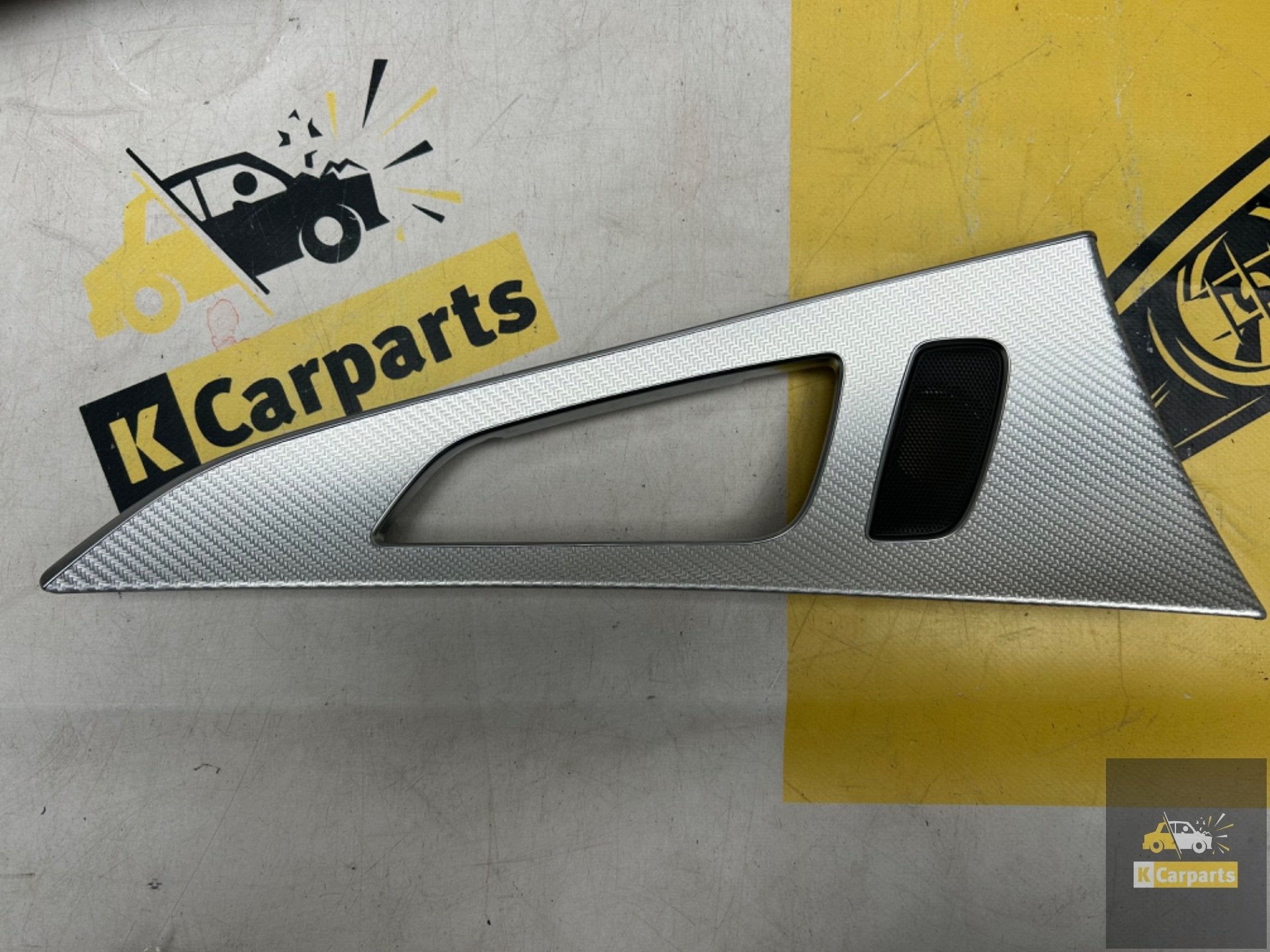 Sierlijst Linksachter Portier Audi A6 4G RS6 4G0867420, Info@fabrikant.eu, Fabrikantstraat 1
1000 AA  Amsterdam, NL, Audi, Fabrikant BV