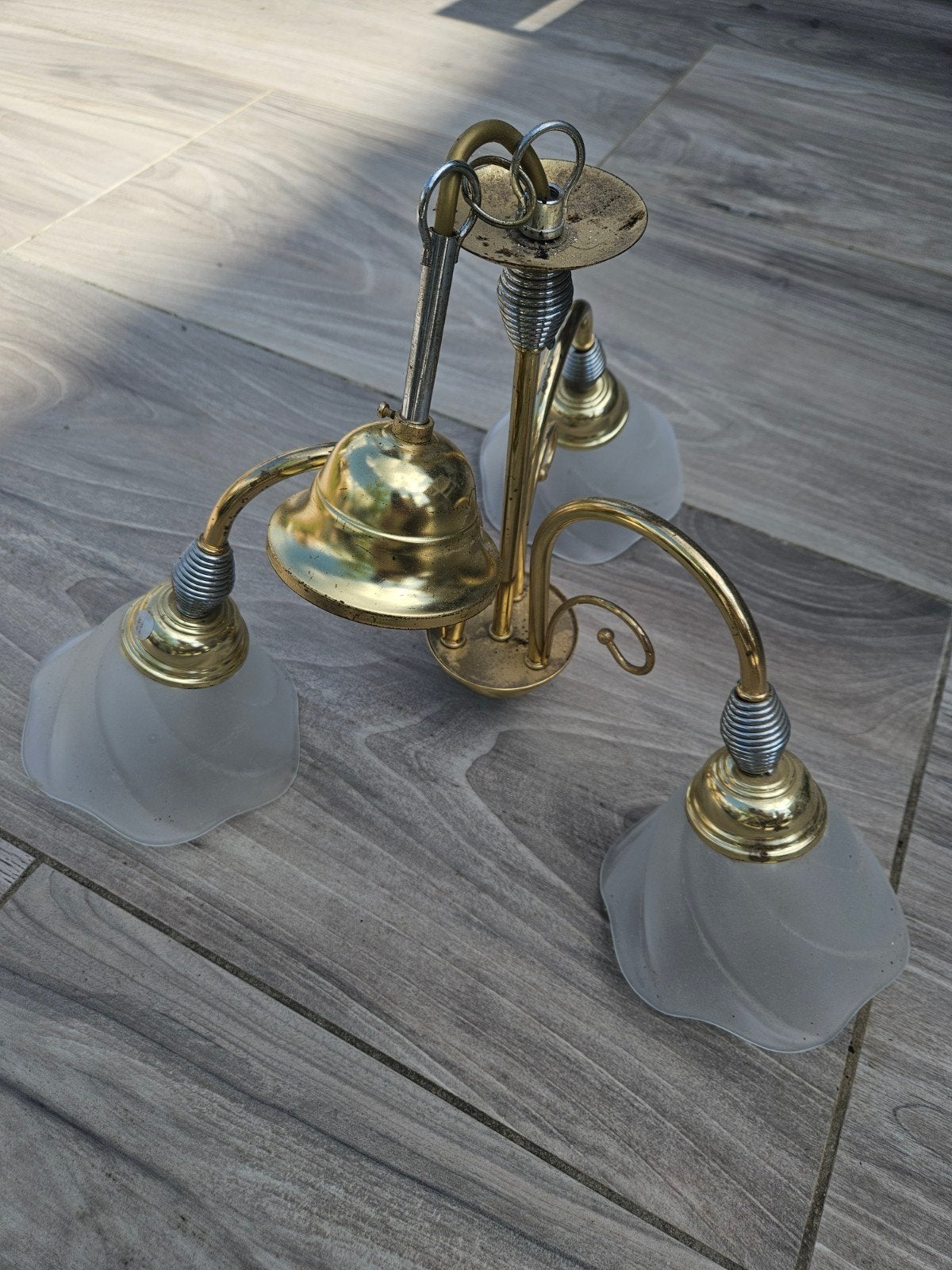2 lusters te koop met klassieke lampen, Antiek en Kunst, Ophalen, Koper of Brons