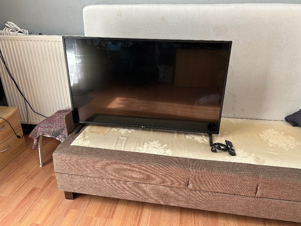 À vendre télé LG., TV, Hi-fi & Vidéo, Télévisions, Enlèvement, Ne fonctionne pas, LG