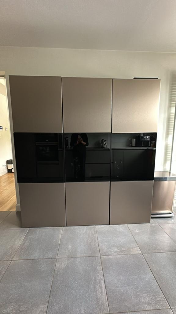 Besta ikea kast, Huis en Inrichting, Ophalen, Zo goed als nieuw