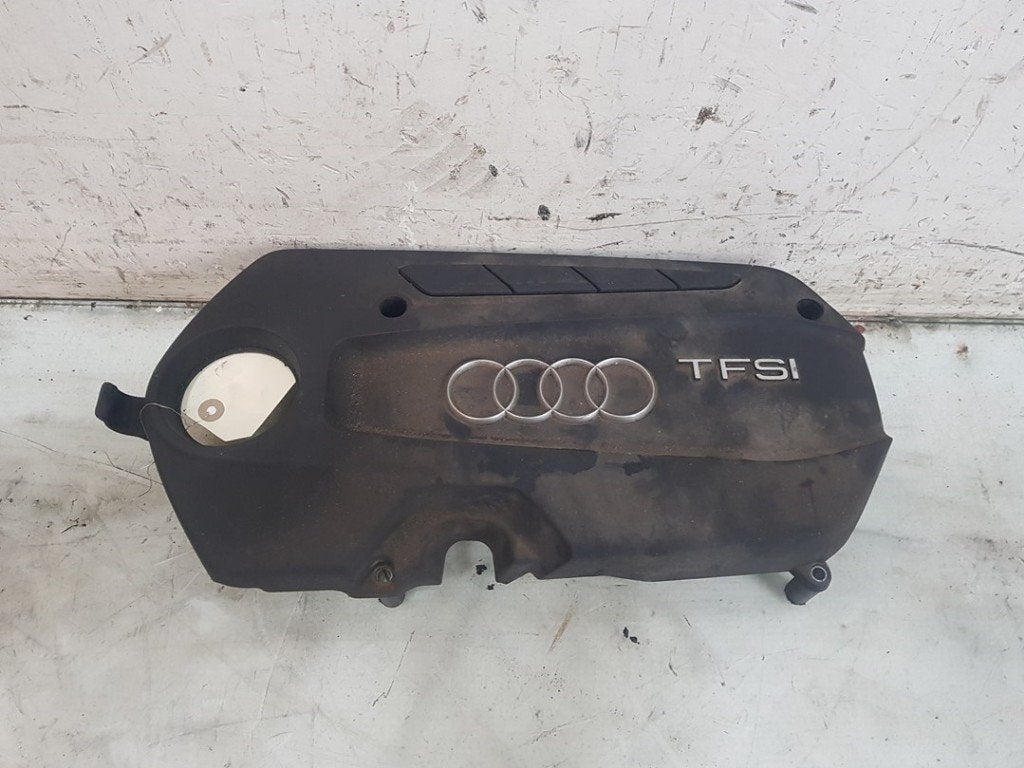 CACHE SOUS MOTEUR Audi A1 (8X1 / 8XK) (|03C103925BG|), Autos : Pièces & Accessoires, Auto-Union-Straße  1,
85057  Ingolstadt, DE
