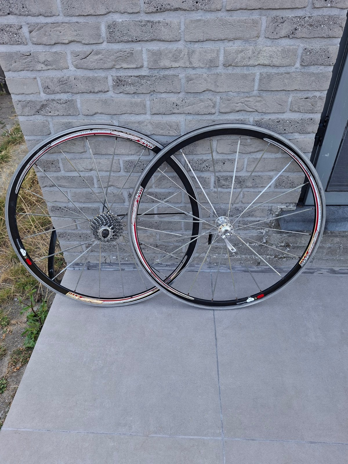 fietswielen 27 inch, Fietsen en Brommers, Fietsonderdelen, Gebruikt, Overtop racing sport, Gravelbike, Ophalen