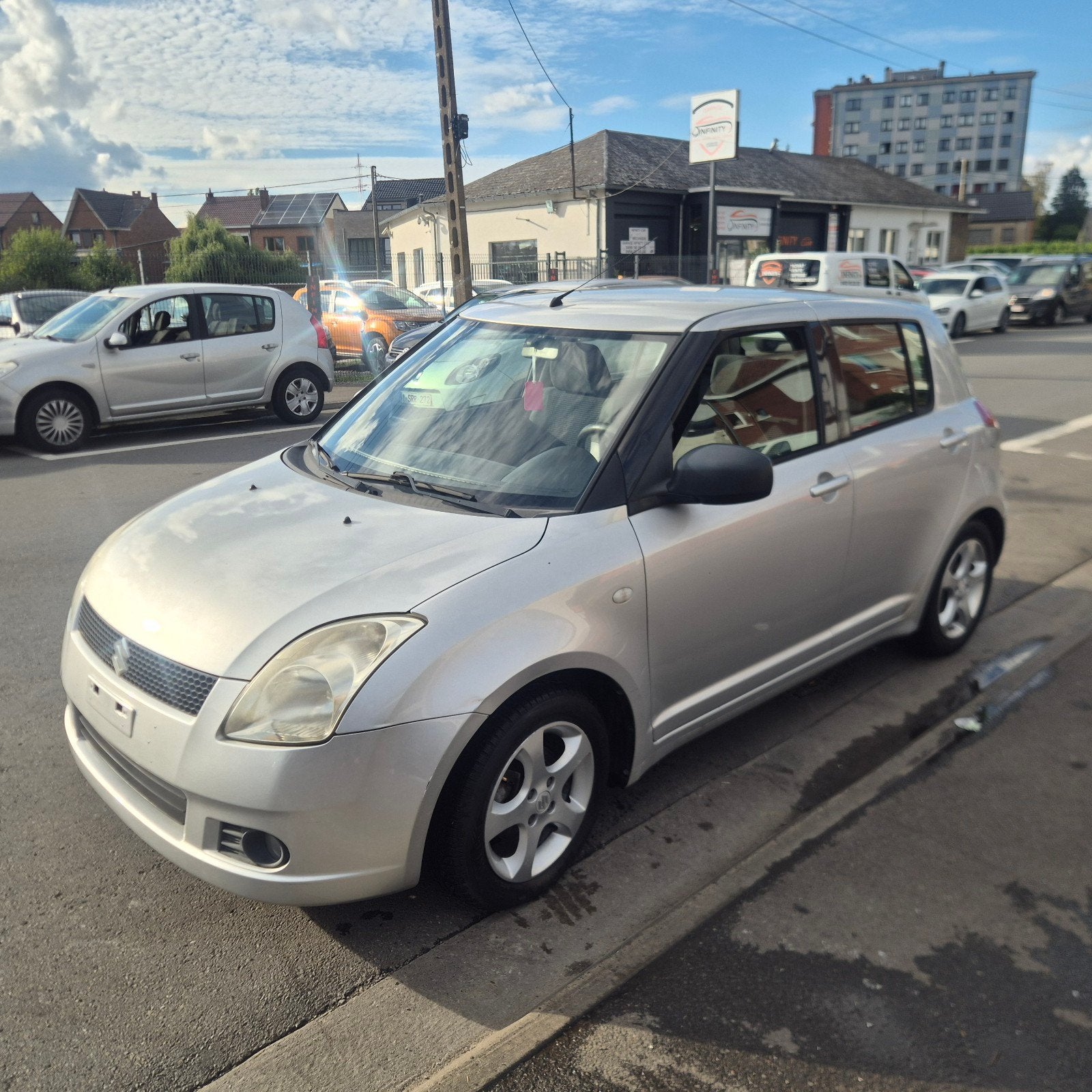 suzuki swift -1.3 diesel - 2006 -219000 - climatisation, Auto's, Voorwielaandrijving, Stof, Swift, 13 cc