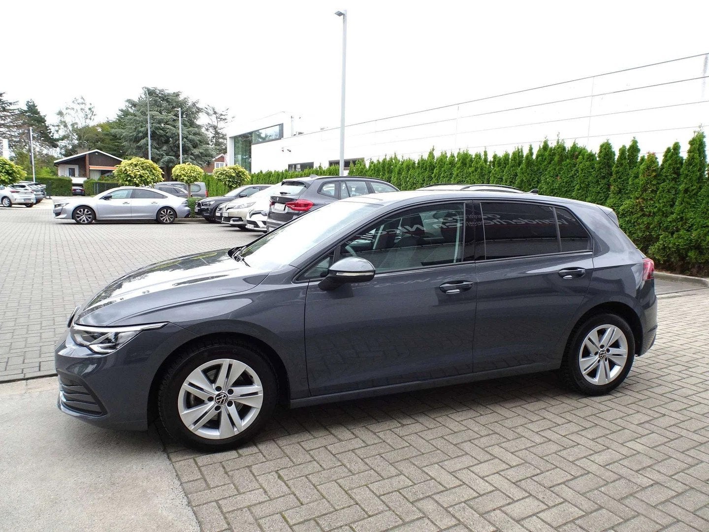 Volkswagen Golf VIII 1.5TSi Life VIRTUAL,CARPLAY,CAMERA,ADAP, Argent ou Gris, Achat, Euro 6, Entreprise