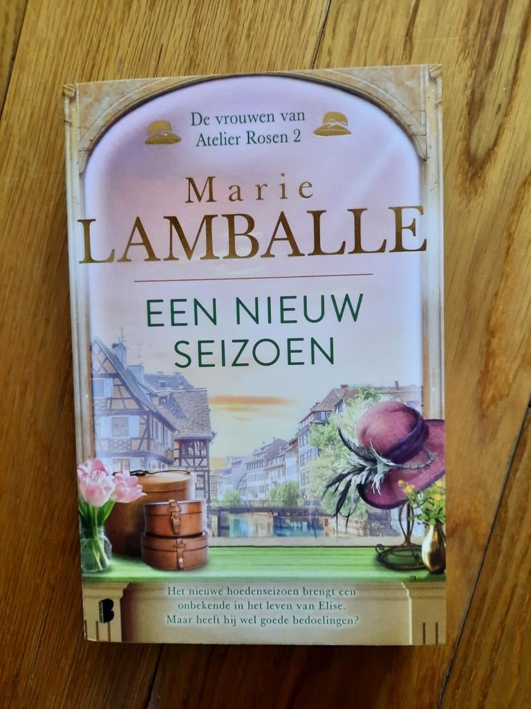 Roman Een nieuw seizoen. Marie Lamballe., Boeken, Ophalen