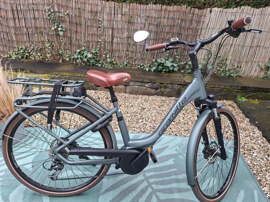 Mooie en weinig gebruikte e-bike. Groen,, Ophalen