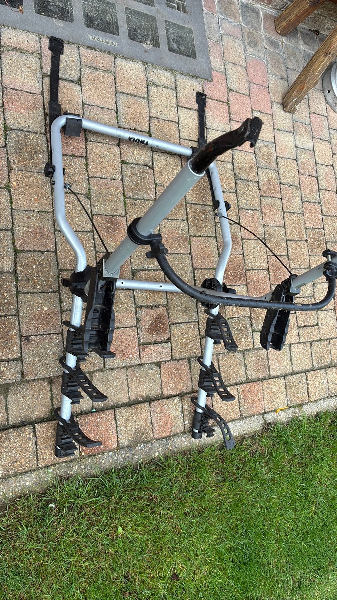 Thule fietsendrager voor 3 fietsen (zonder trekhaak), Ophalen, Gebruikt