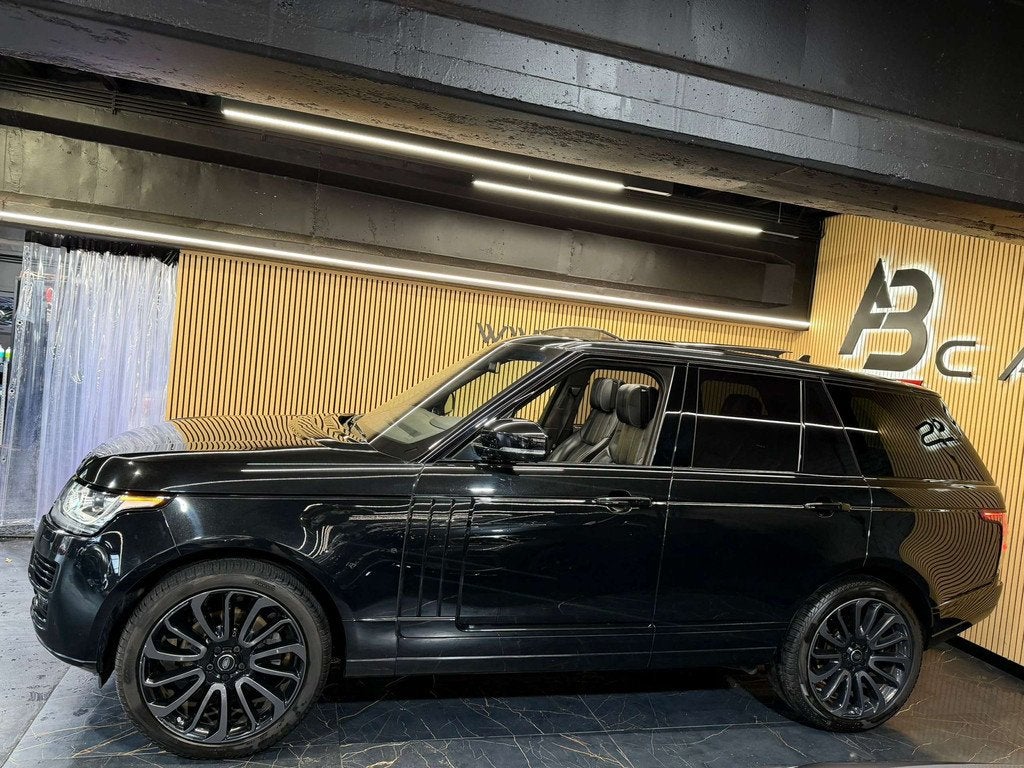 Land Rover Range Rover Range Rover 3.0 TDV6 SVAutobiography, Autos, Land Rover, Cuir, Euro 6, https://public.car-pass.be/vhr/6cb973a6-90ea-4f29-9be8-1d248bc4fd0d