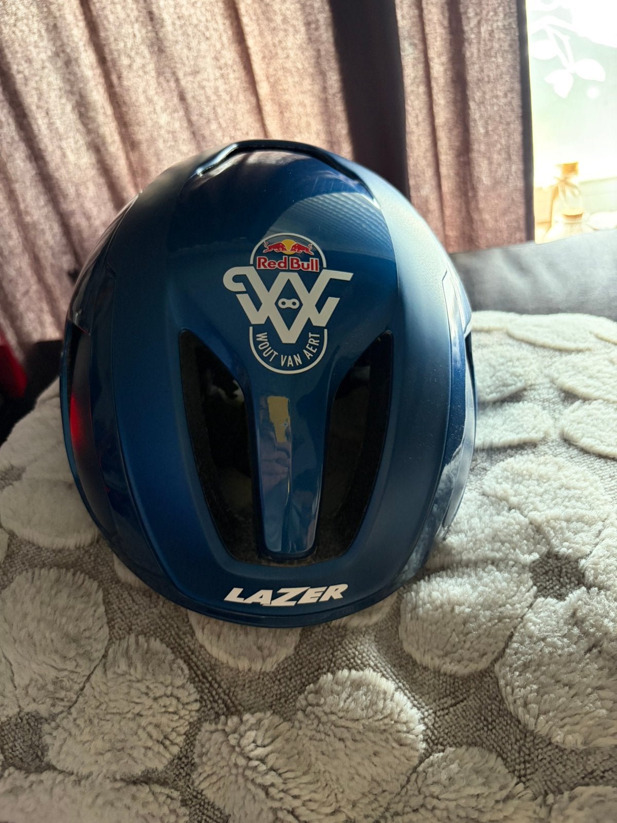 Helm red bull lazer wout van aert, Ophalen of Verzenden, Lazer