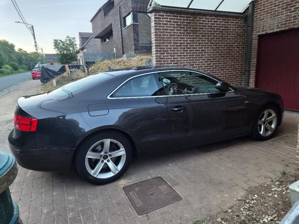Audi a5 2.0tdi 172.000km, Autos, Audi, Cuir, Boîte manuelle, Autres couleurs, Noir