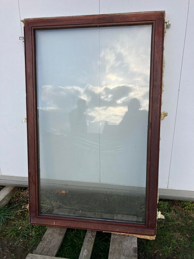 Ramen in pvc en merbau, Doe-het-zelf en Bouw, Raamkozijnen en Schuifdeuren, Zo goed als nieuw, Hout, Ophalen