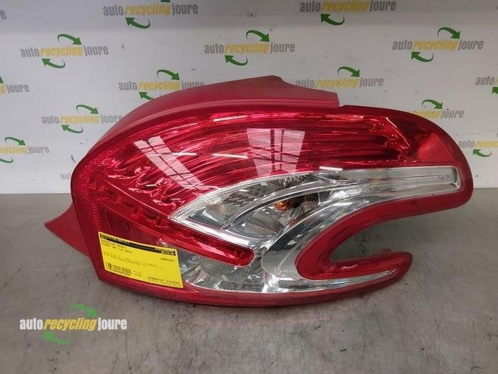 Achterlicht rechts van een Peugeot 208, Auto-onderdelen, Gebruikt, -, -, -