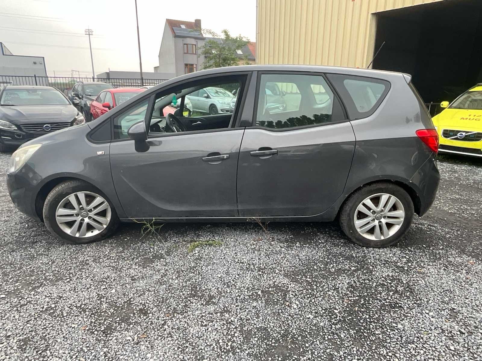 Opel Meriva Voiture de tourisme 2011, Achat, Entreprise, Autres carburants, Autre carrosserie
