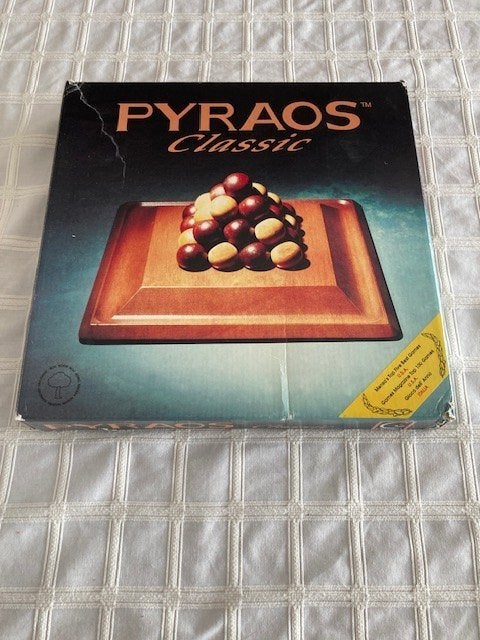 Pyraos : jeu de stratégie abstrait, 1 ou 2 joueurs, Enlèvement ou Envoi, Comme neuf, Gigamic