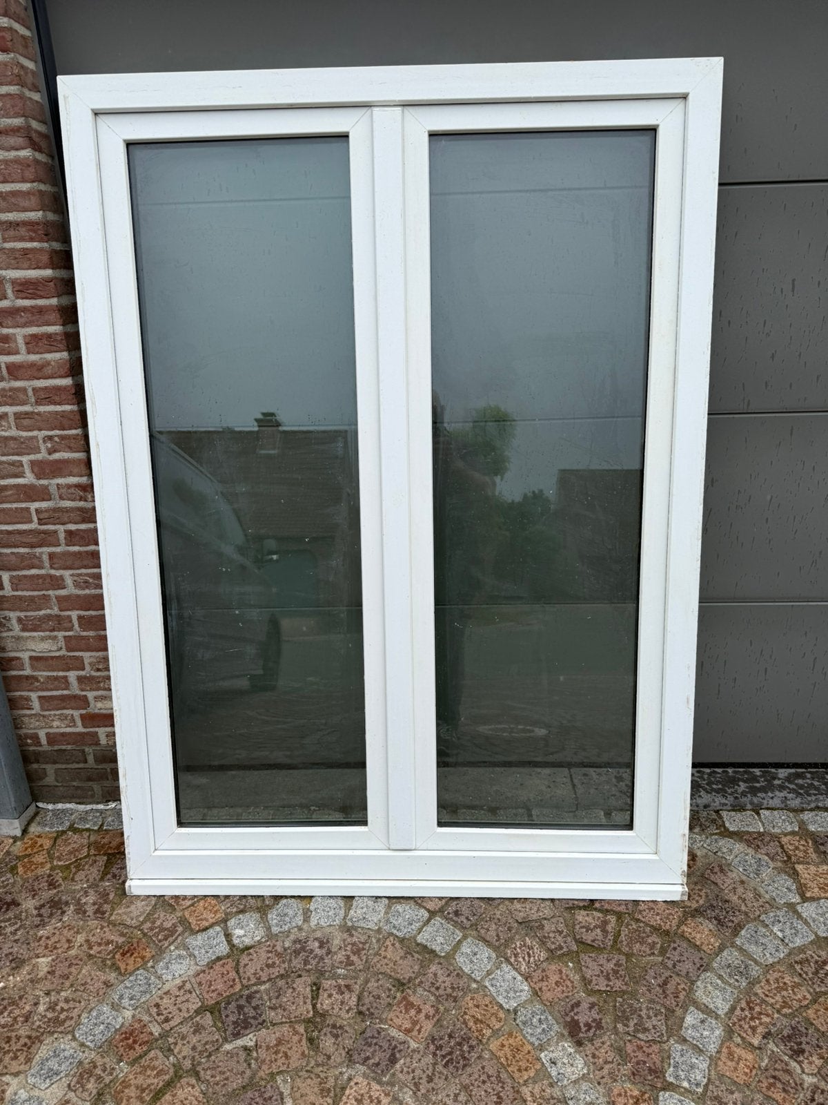 Mooi raam in pvc wit, Ophalen