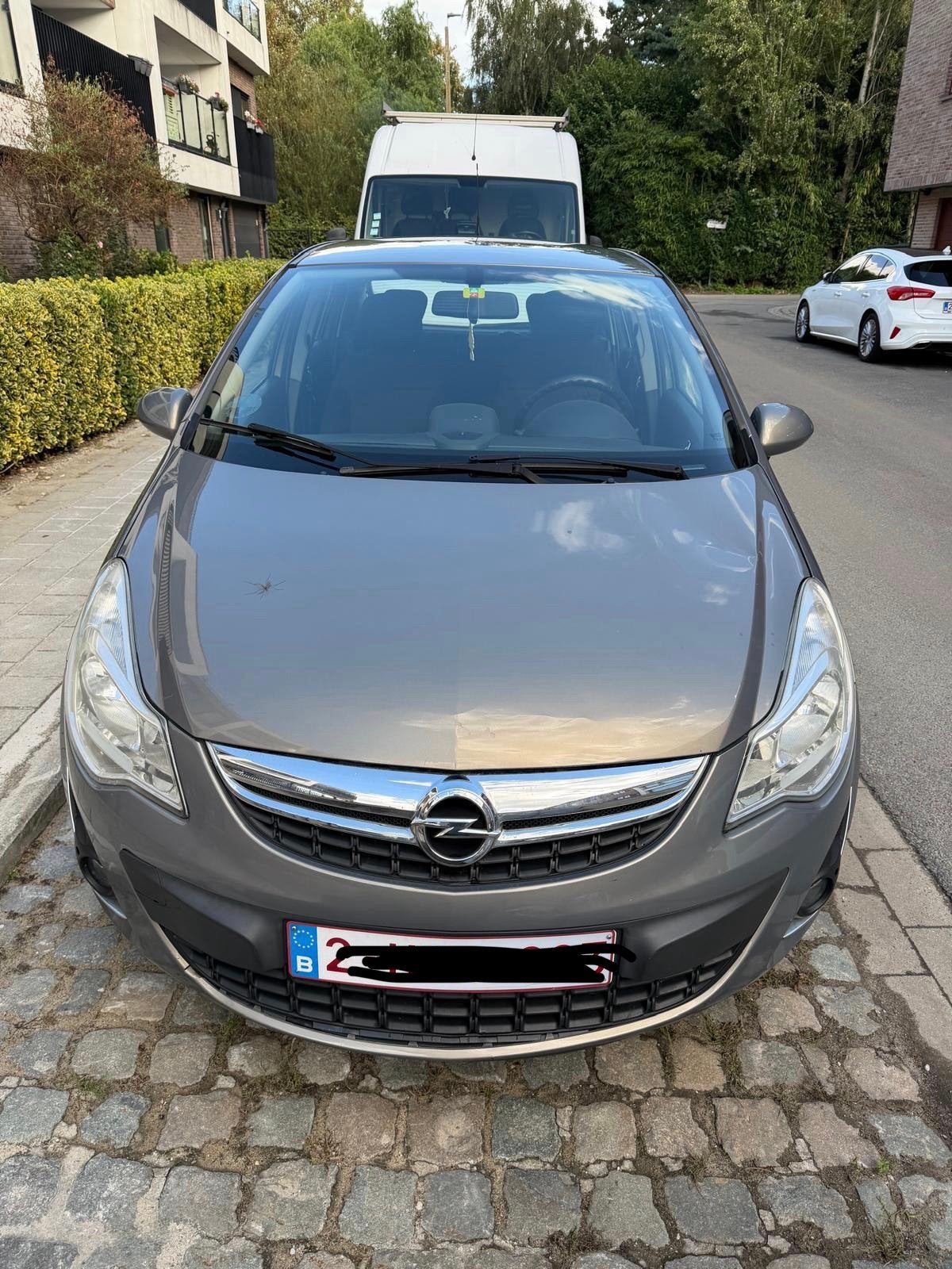 L'Opel Corsa est inspectée pour la vente, Autos, Achat, Entreprise, Corsa, Hatchback