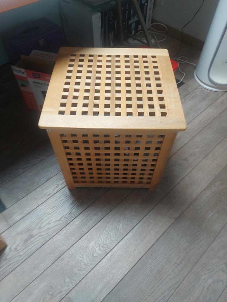 Table d'appoint, Enlèvement, Comme neuf, Rectangulaire, 45 à 60 cm
