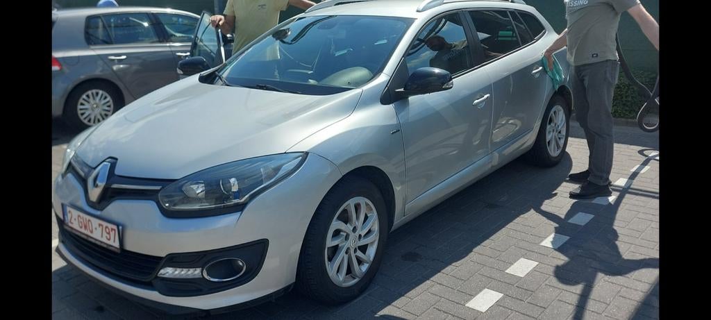 Renault Megane 1.2 benzine, Auto's, Handgeschakeld, Grijs, Parkeersensor, Euro 6