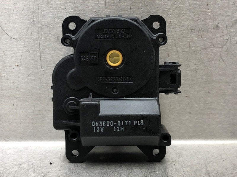 ACTIONNEUR MOTEUR VOLET CHAUFFAGE Toyota RAV4 (A3), Utilisé, Toyota