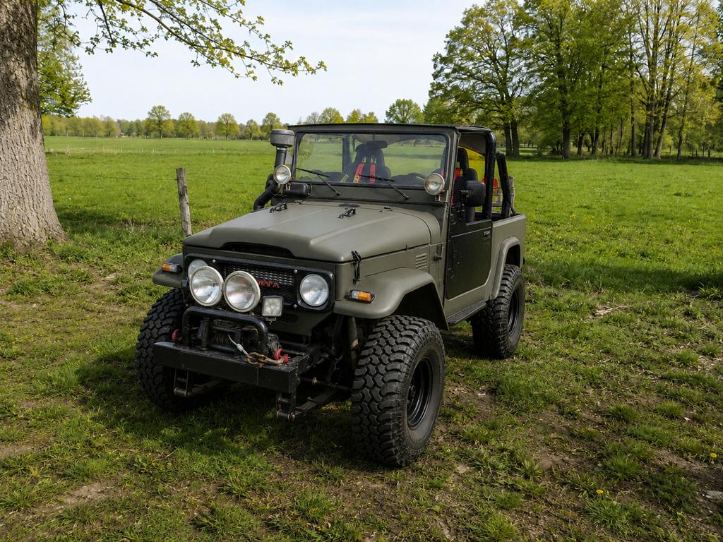 Toyota bj42 met vele extra’s, Autos, Toyota, Particulier, Landcruiser, Diesel, SUV ou Tout-terrain, 3 portes, Boîte manuelle, Enlèvement